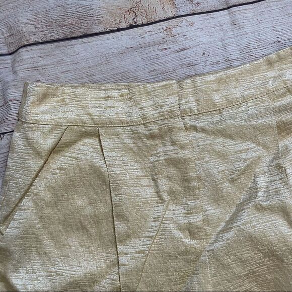 Ark & Co Gold Bermudas Relaxed Fit Shorts - Picture 3 of 11